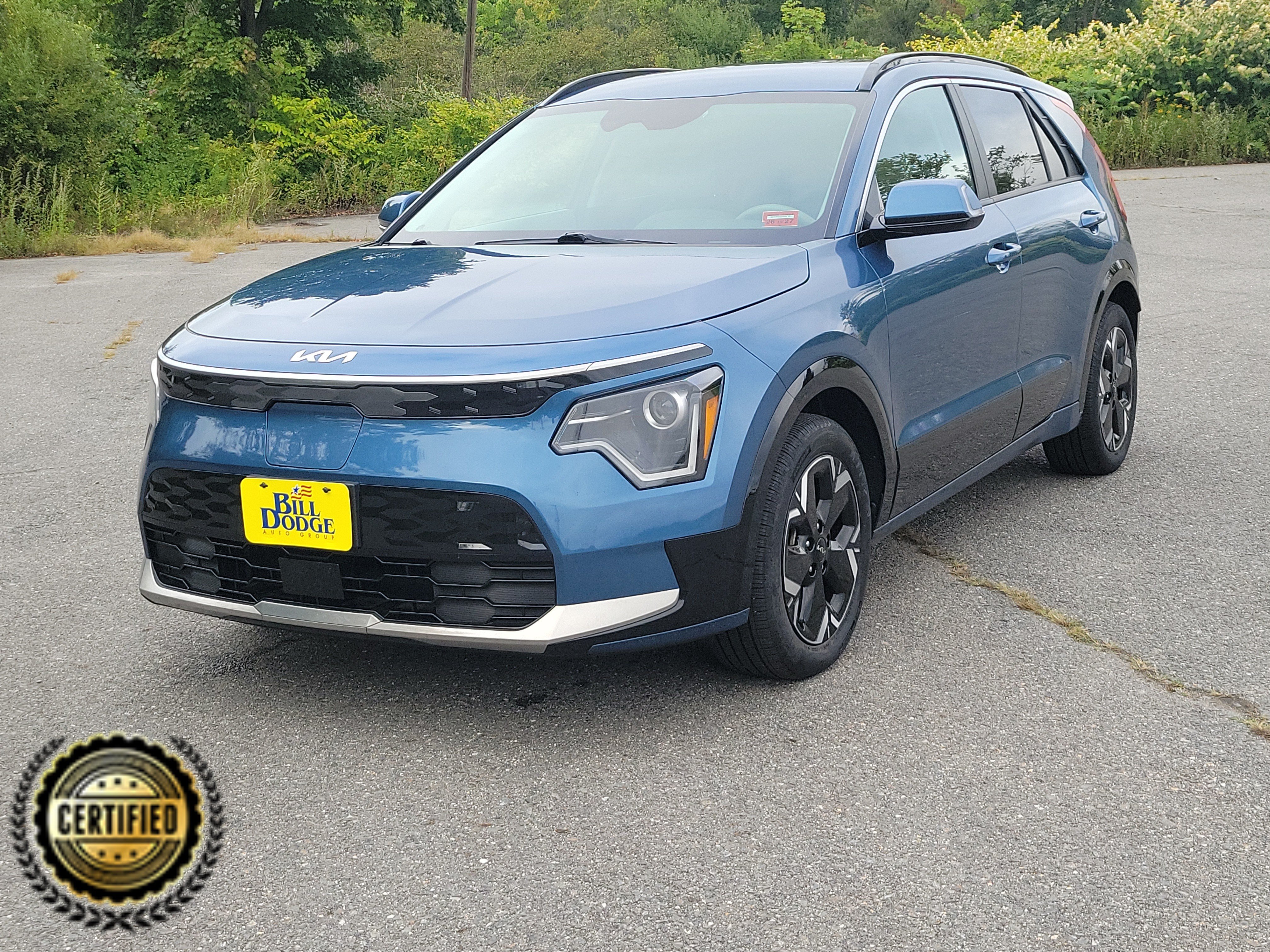 Used 2023 Kia Niro Wind w/ Wind Preserve Package FWD image 1