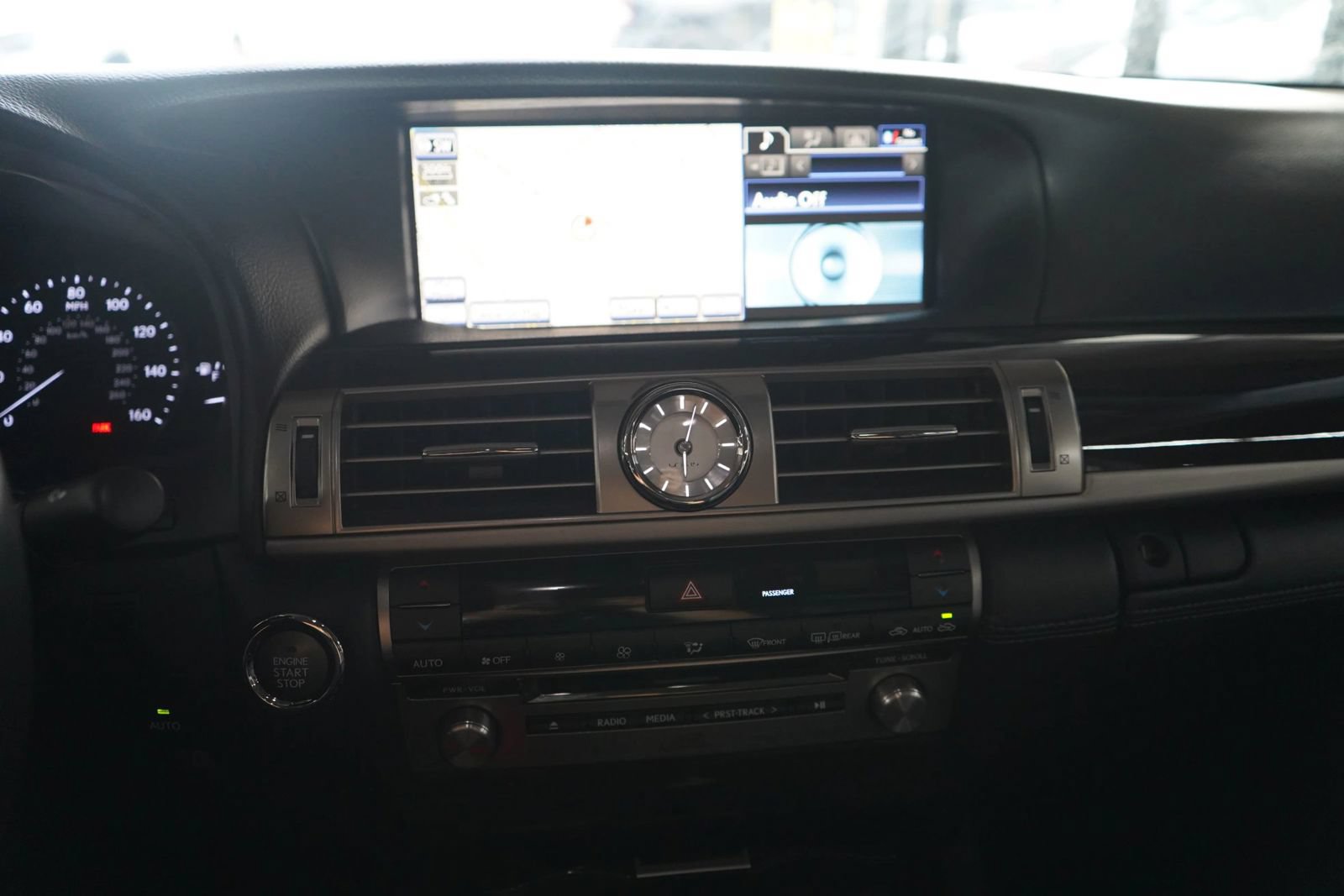 Used 2014 Lexus LS 460 RWD image 10