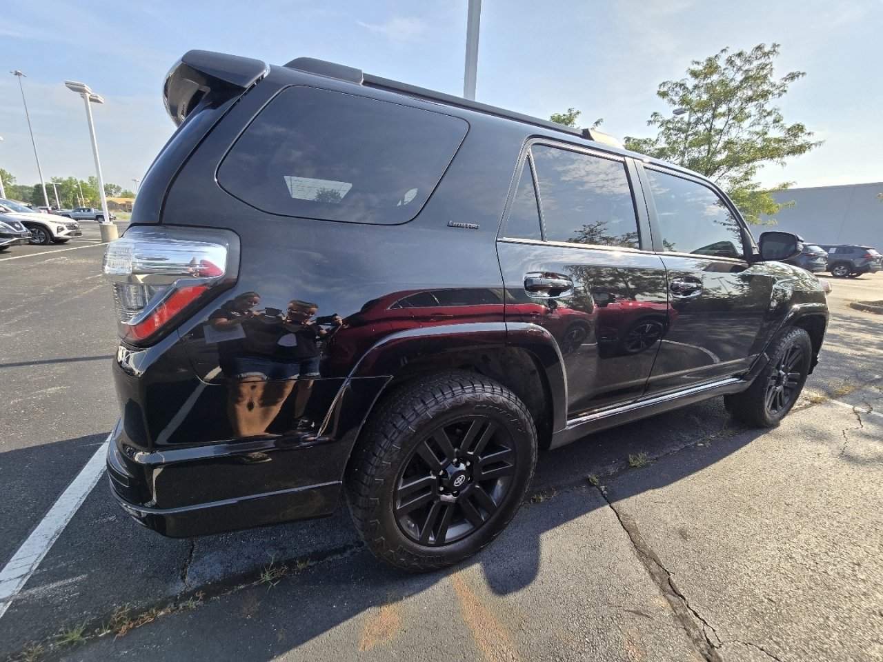 Used 2019 Toyota 4Runner Limited AWD/4WD image 8