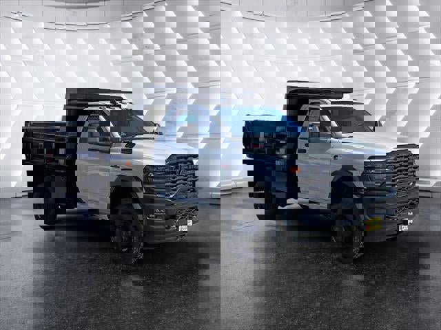 New 2026 RAM 5500 Tradesman image 24