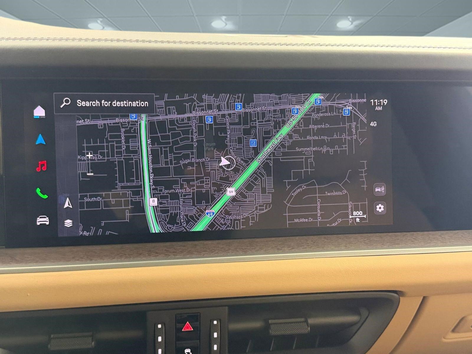 Used 2025 Porsche Cayenne image 28