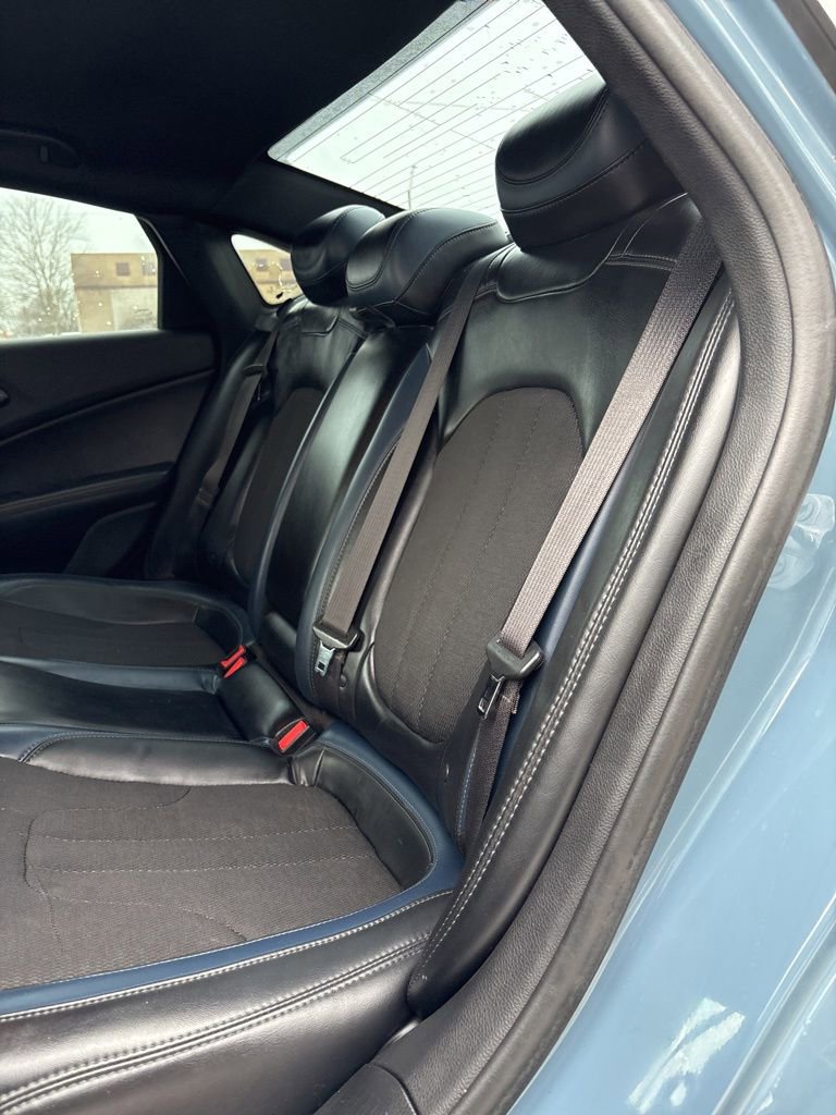 Used 2015 Chrysler 200 S w/ Comfort Group image 33