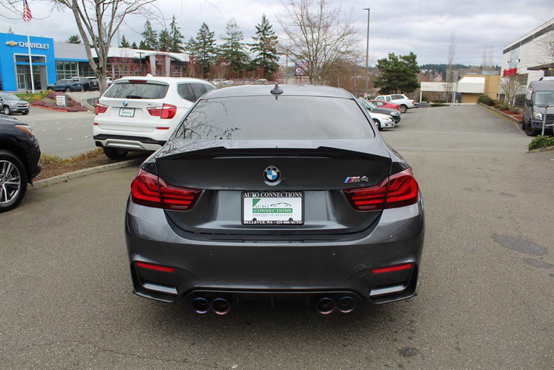 Used 2020 BMW M4 Coupe image 4