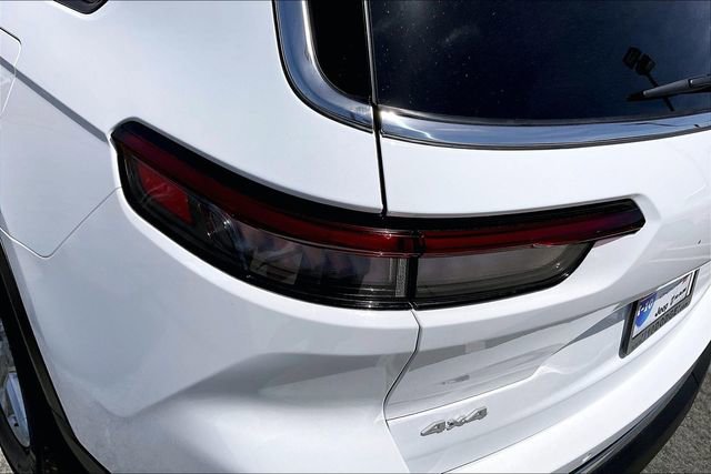 Used 2025 Jeep Grand Cherokee L Laredo w/ Luxury Tech Group I image 28