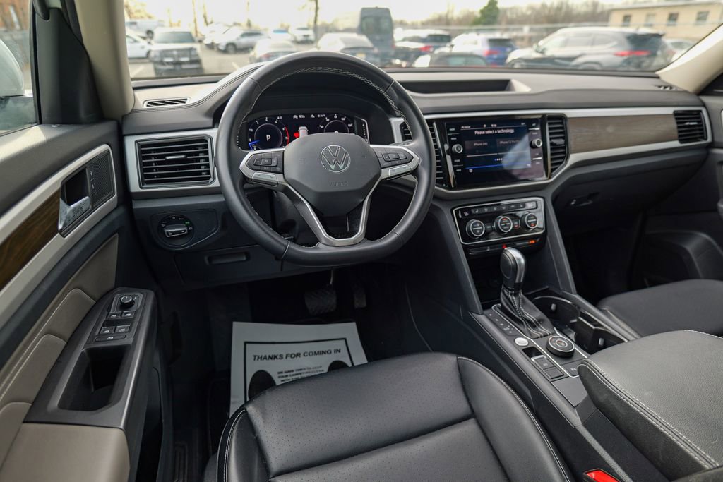 Used 2022 Volkswagen Atlas SE image 41