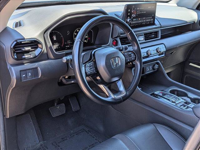 Used 2024 Honda Pilot Touring image 9