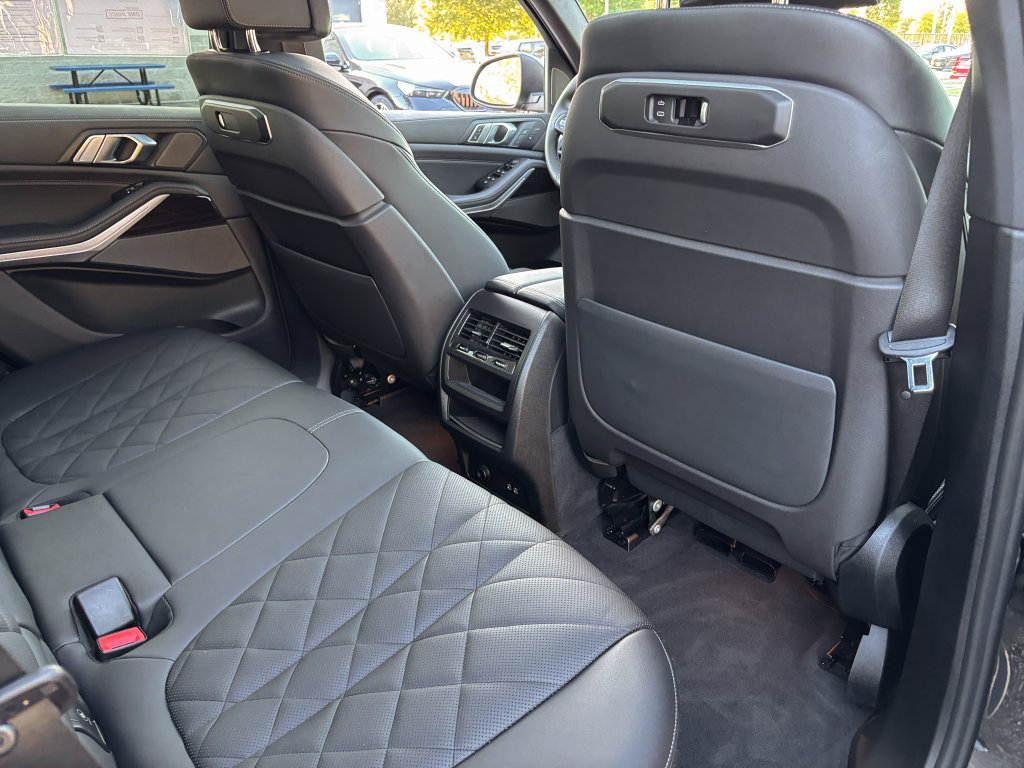 Certified 2024 BMW X5 xDrive40i w/ Premium Package AWD/4WD image 40