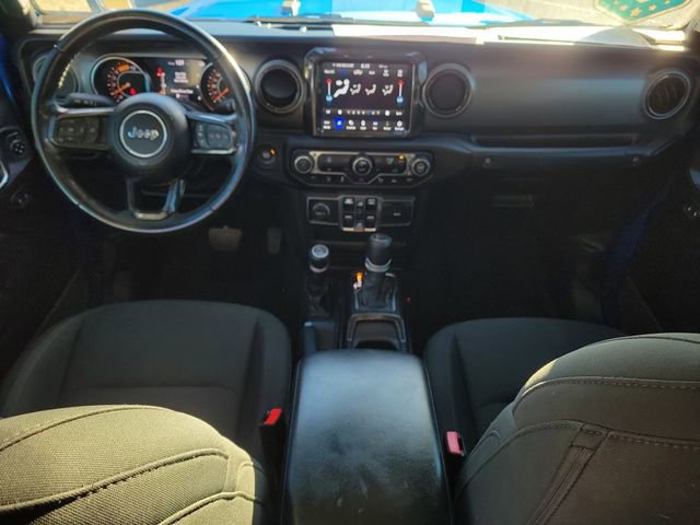 Used 2021 Jeep Gladiator Willys image 16
