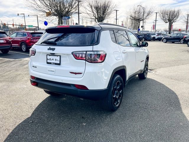Used 2024 Jeep Compass Trailhawk AWD/4WD image 7
