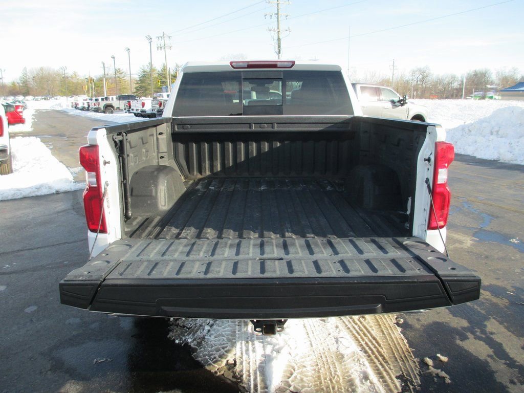 Used 2022 Chevrolet Silverado 1500 LTZ w/ LTZ Premium Package image 6