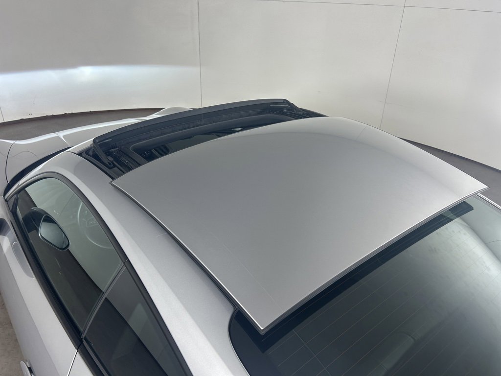 Certified 2024 Porsche 911 Carrera 4 w/ Premium Package image 36