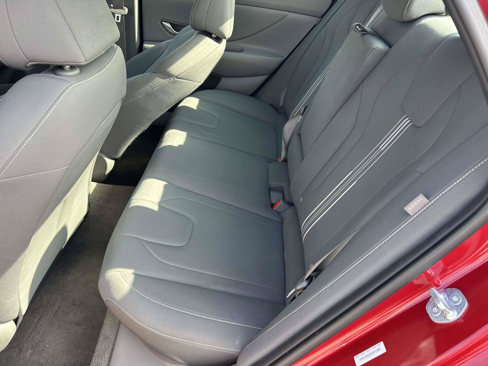 Used 2025 Hyundai Elantra SEL FWD image 12