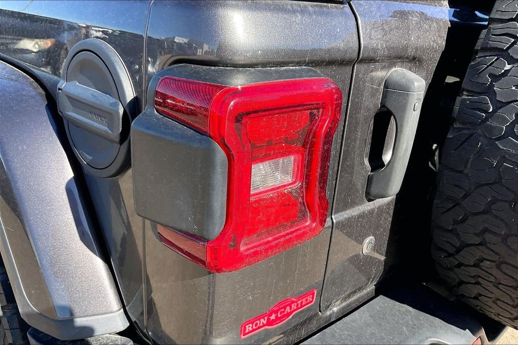 Used 2019 Jeep Wrangler Unlimited Sahara image 20