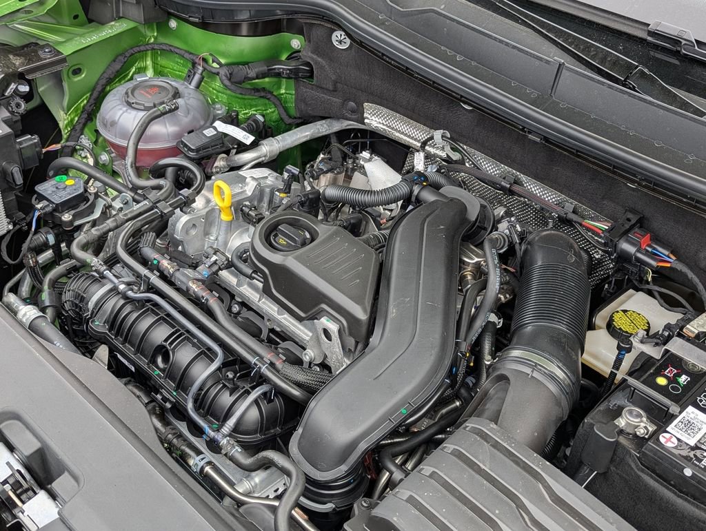 New 2026 Volkswagen Taos SE AWD/4WD image 36