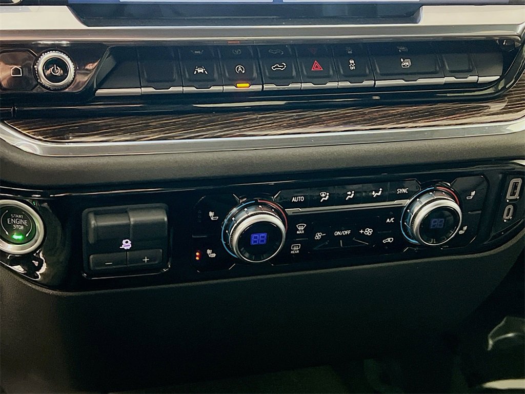 Used 2024 GMC Sierra 1500 Elevation w/ LPO, Elevation Black Package image 15