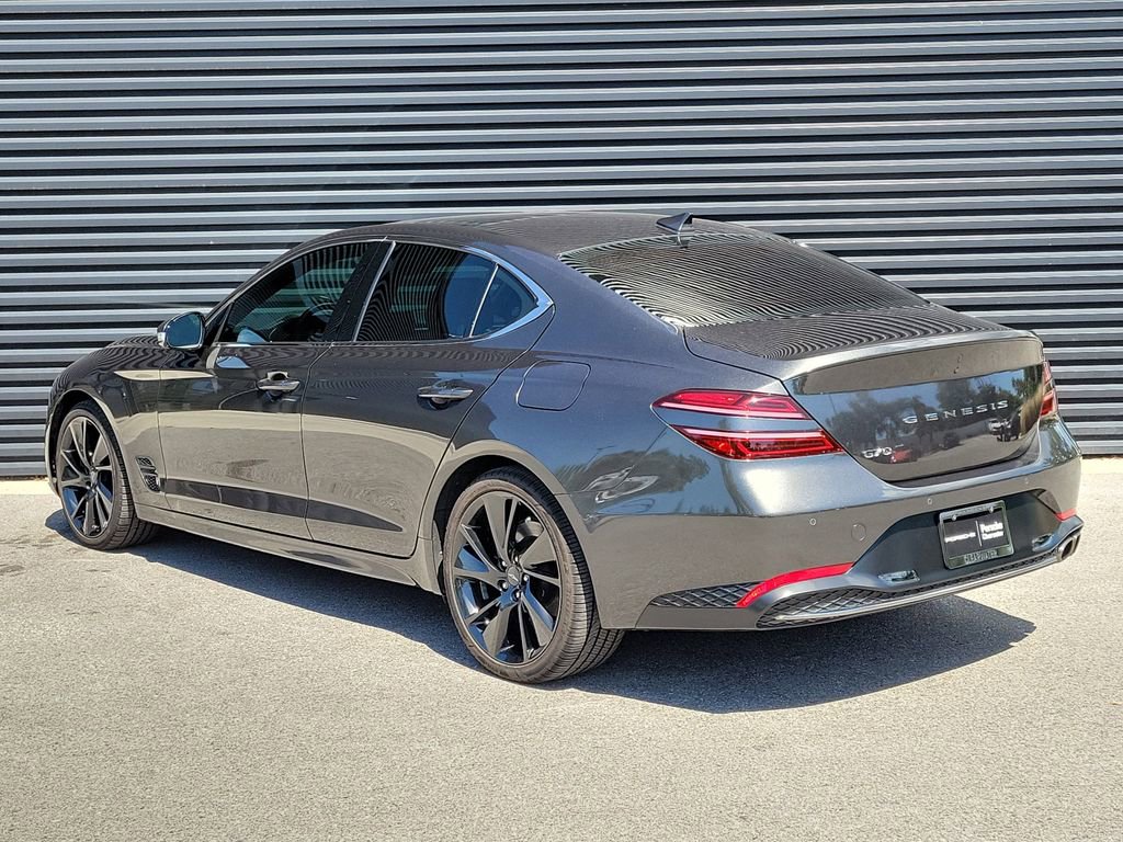 Used 2023 Genesis G70 2.0T w/ Sport Prestige Package RWD image 3