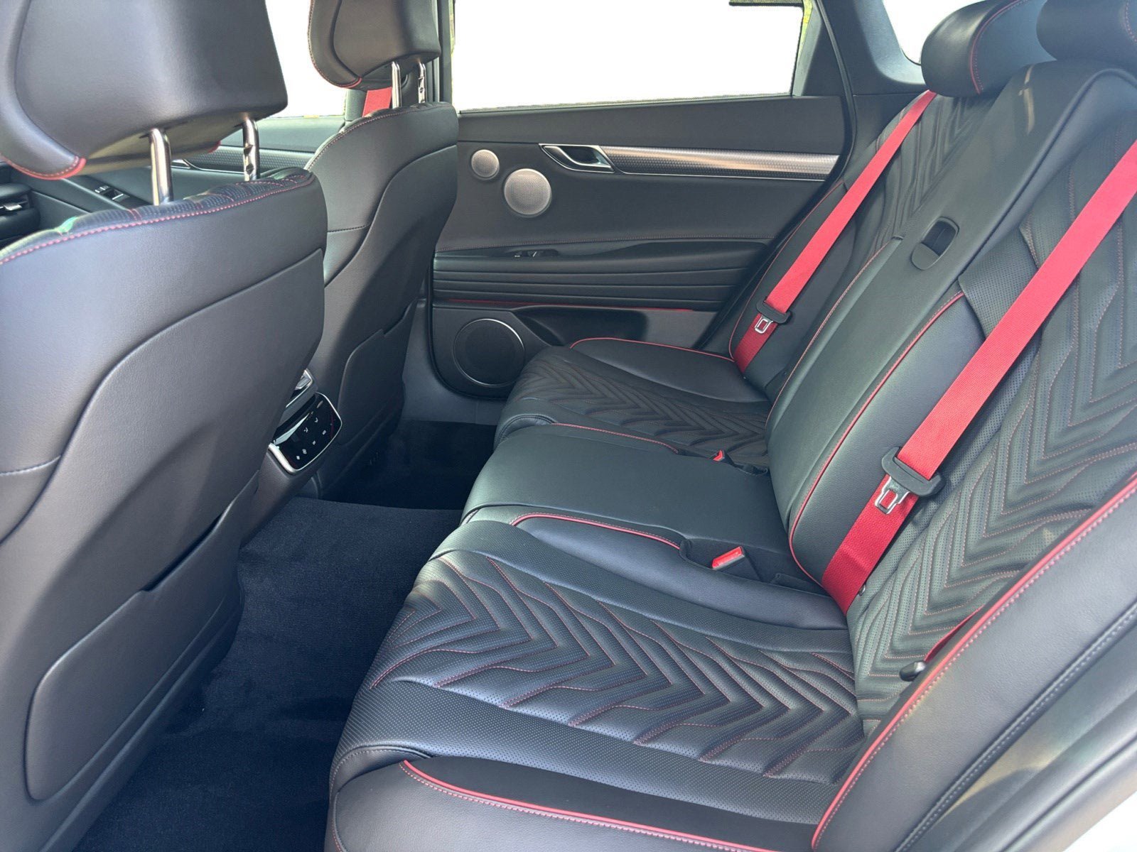 New 2025 Genesis G80 3.5T Sport AWD/4WD image 13