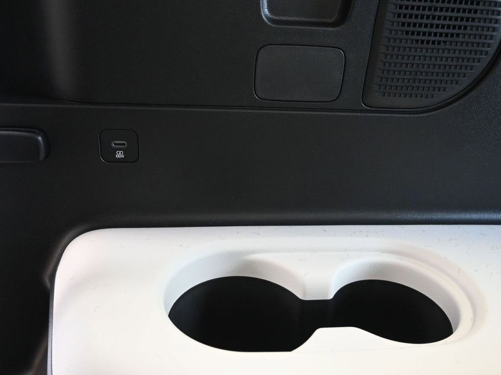 New 2026 Hyundai Ioniq 9 SEL image 17