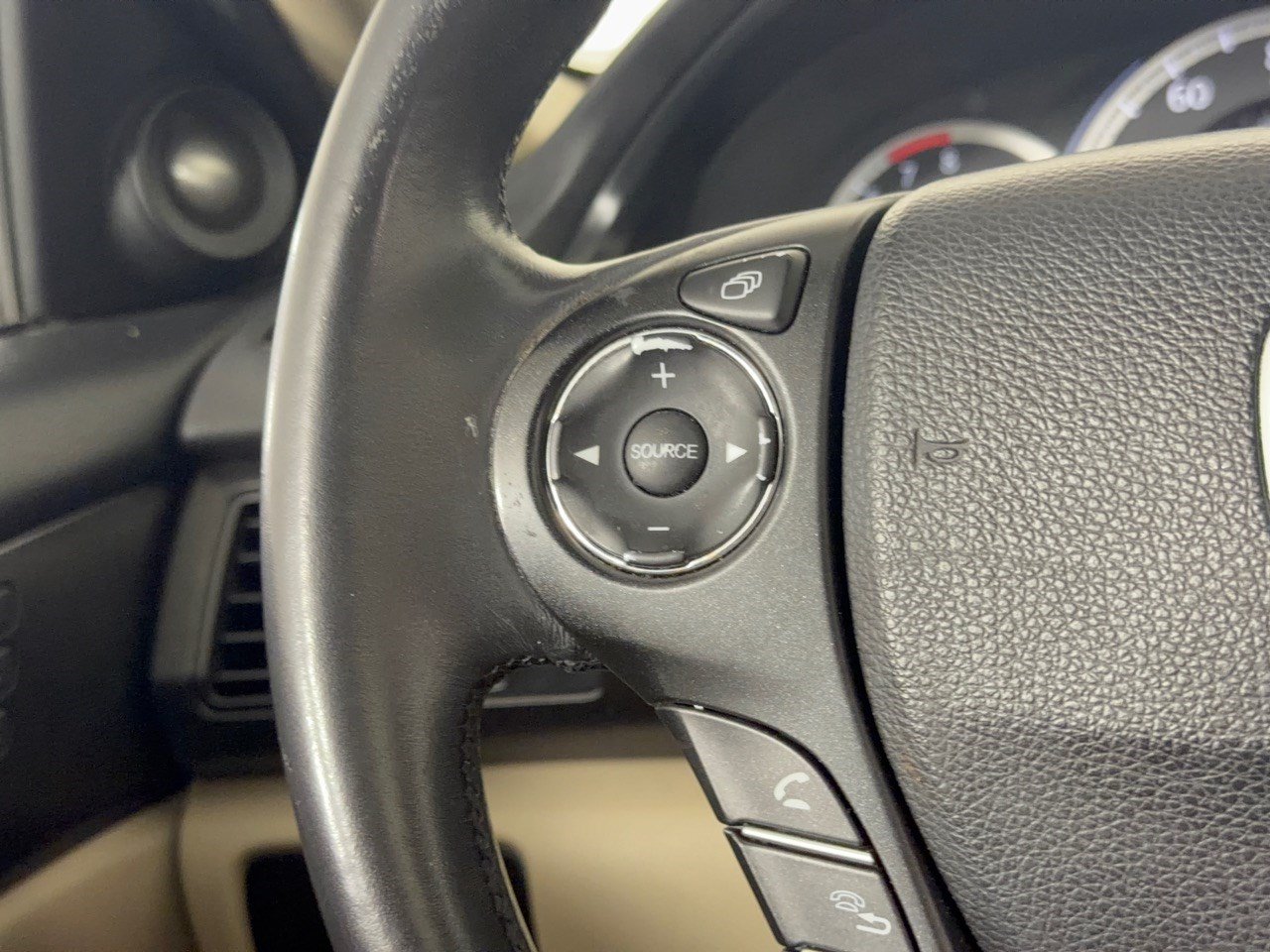 Used 2013 Honda Accord EX-L image 18