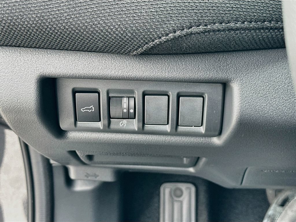 New 2026 Subaru Outback Limited AWD/4WD image 10
