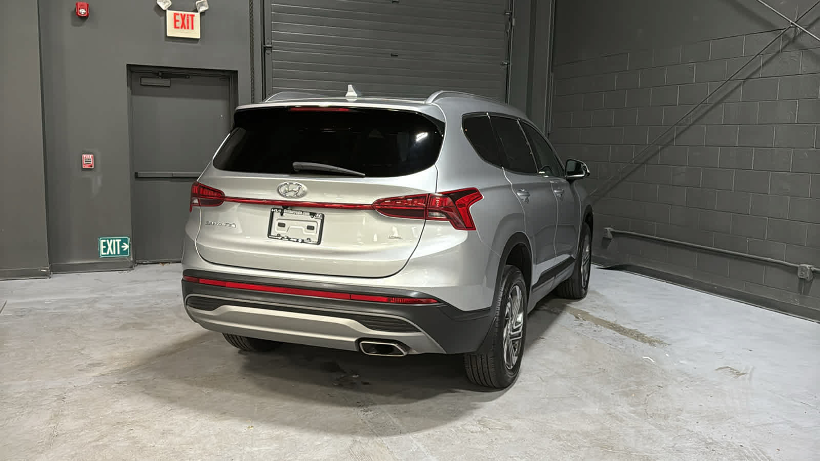 Used 2023 Hyundai Santa Fe SEL AWD/4WD image 4
