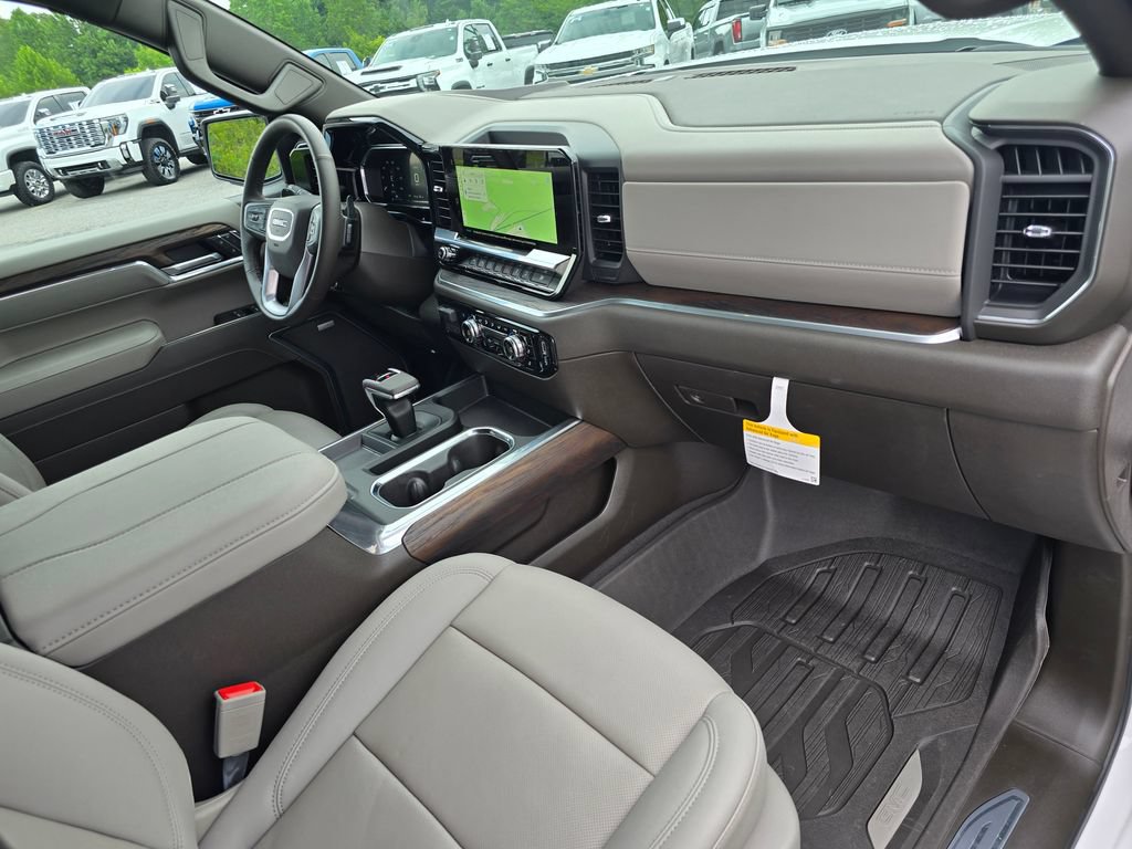 Used 2026 GMC Sierra 1500 SLT w/ SLT Premium Plus Package AWD/4WD image 30