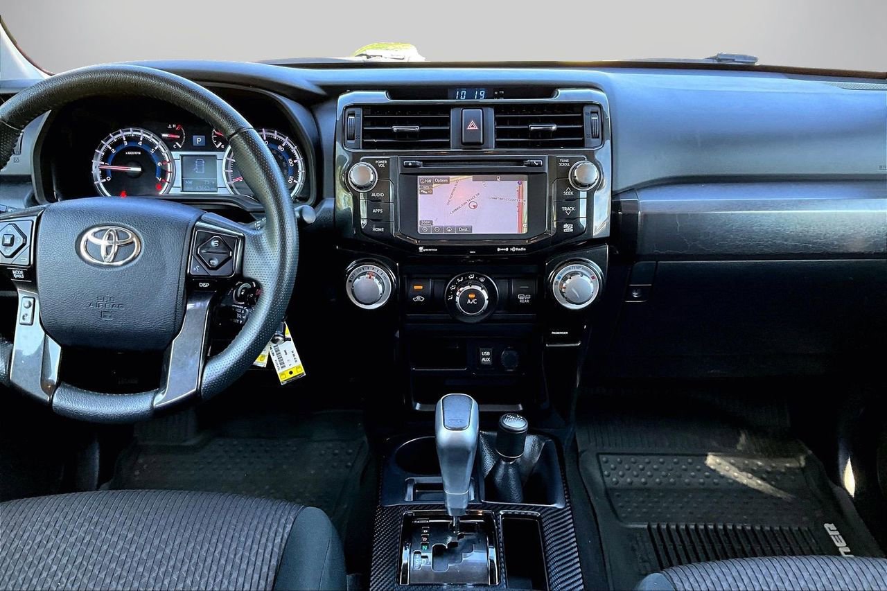 Used 2019 Toyota 4Runner TRD Off-Road image 12