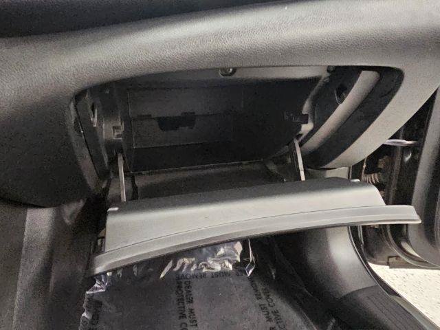 Used 2019 Nissan Sentra SV w/ Special Edition Package FWD image 22