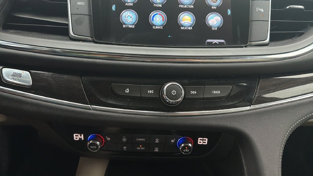 Used 2018 Buick Enclave Essence AWD/4WD image 16