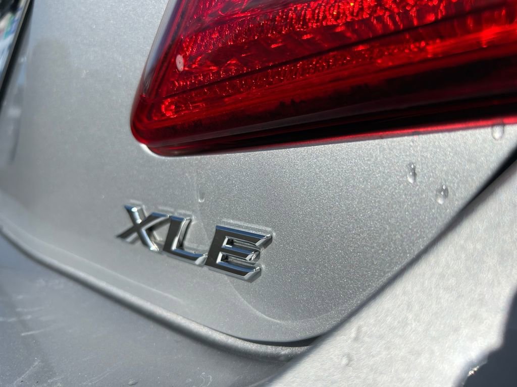 Used 2008 Toyota Camry XLE image 32