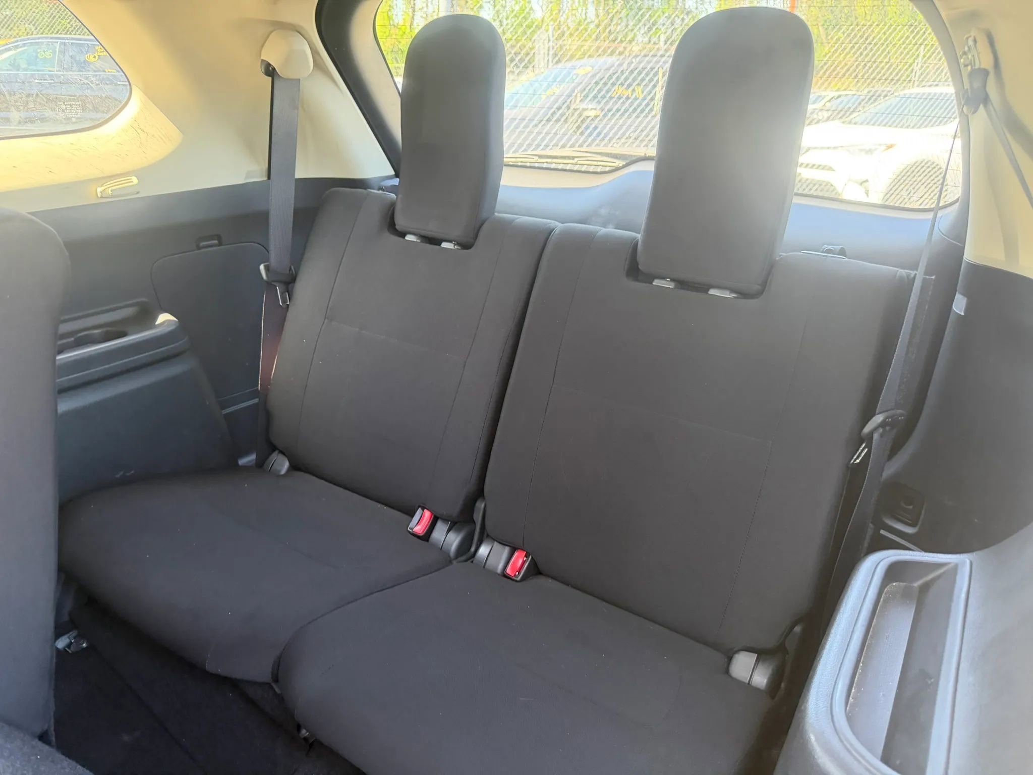 Used 2020 Mitsubishi Outlander ES AWD/4WD image 31