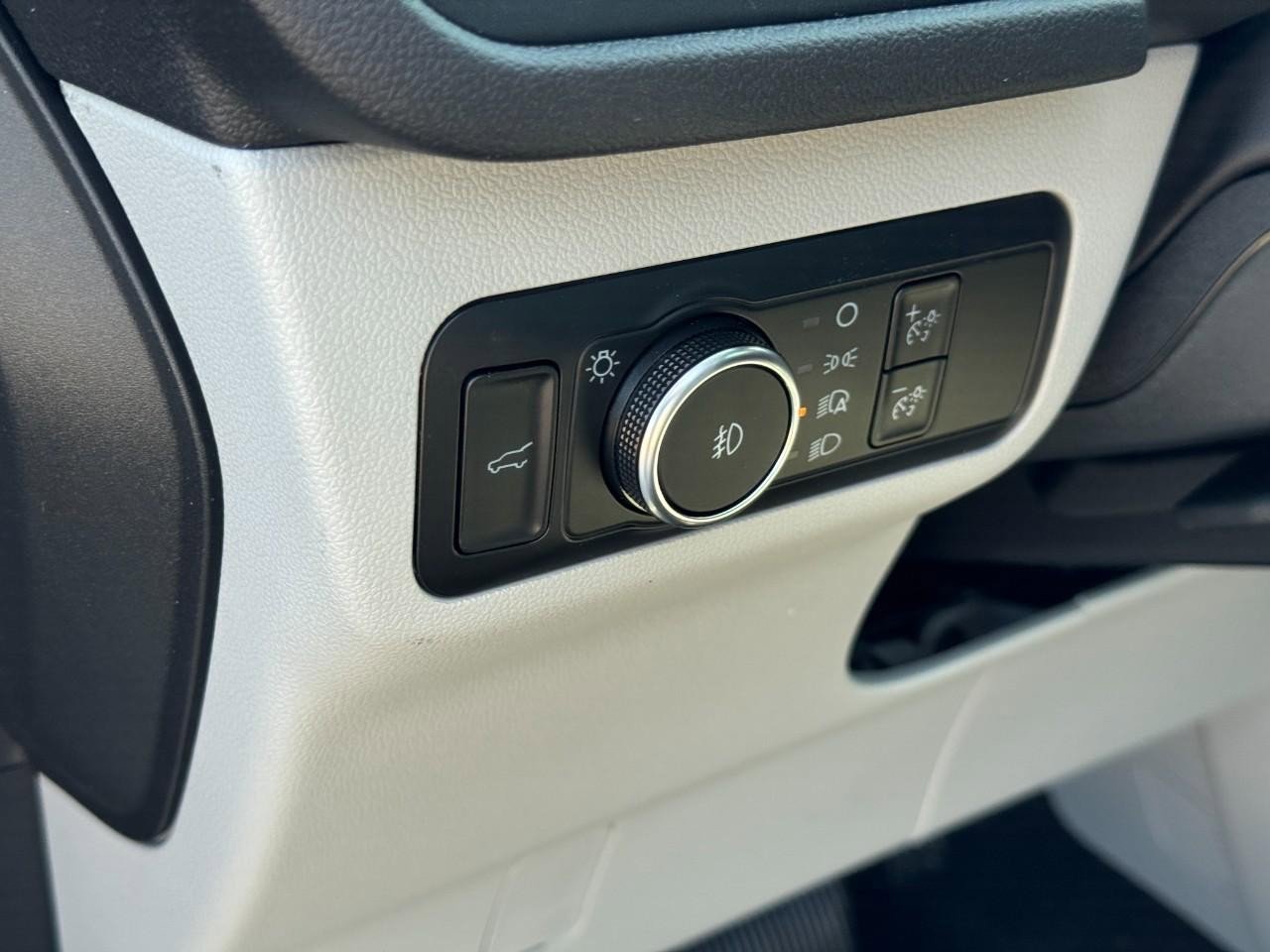 New 2026 Ford Escape Platinum w/ Equipment Group 601A image 11