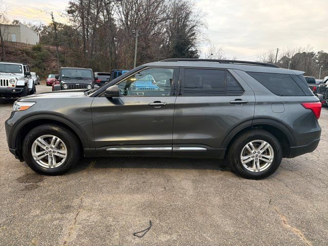 Used 2020 Ford Explorer XLT w/ Equipment Group 202A image 10