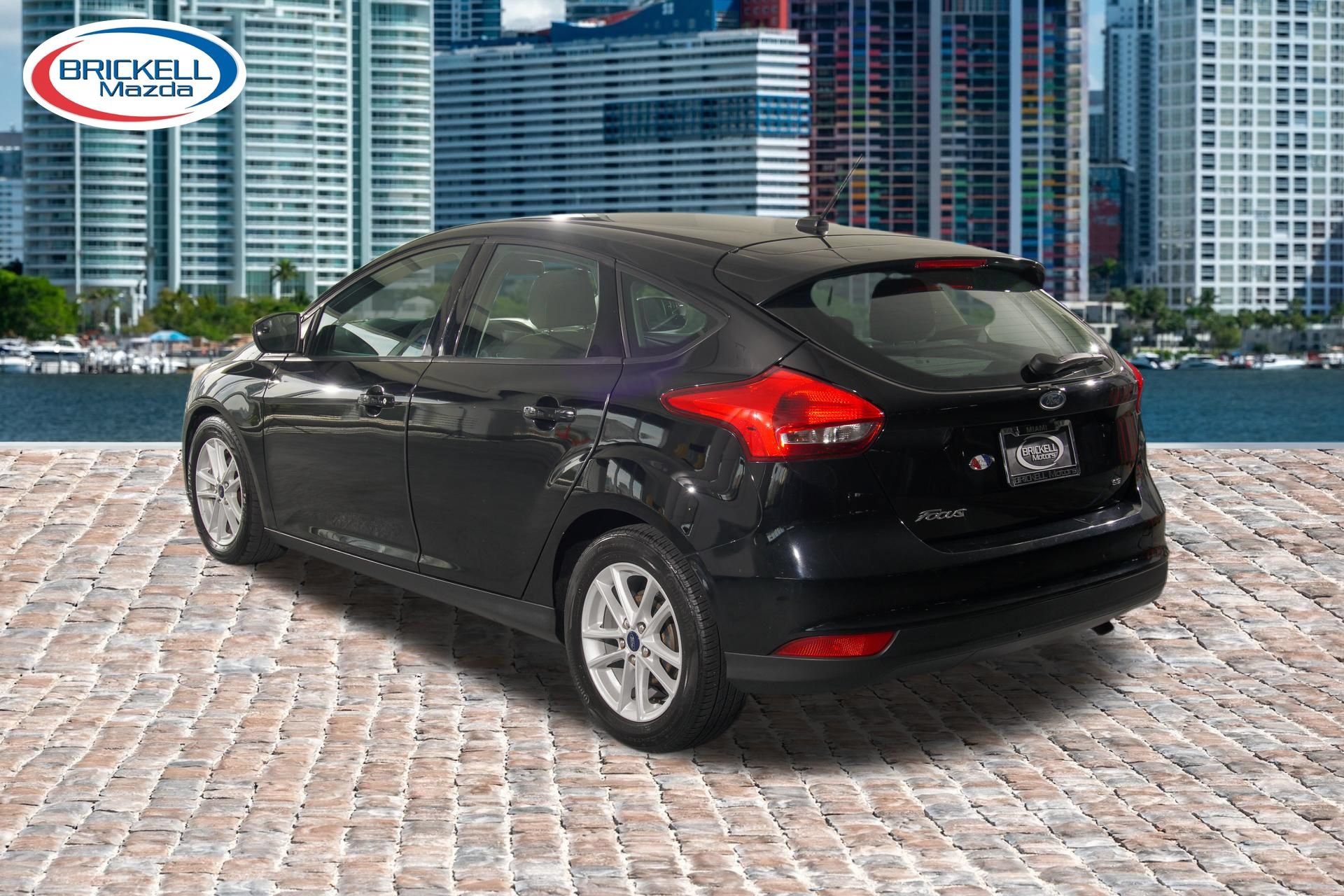 Used 2018 Ford Focus SE FWD image 5