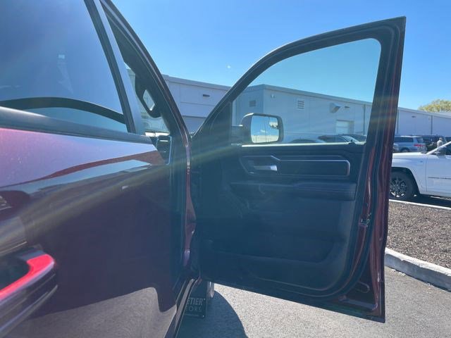 Used 2025 RAM 1500 Big Horn AWD/4WD image 9
