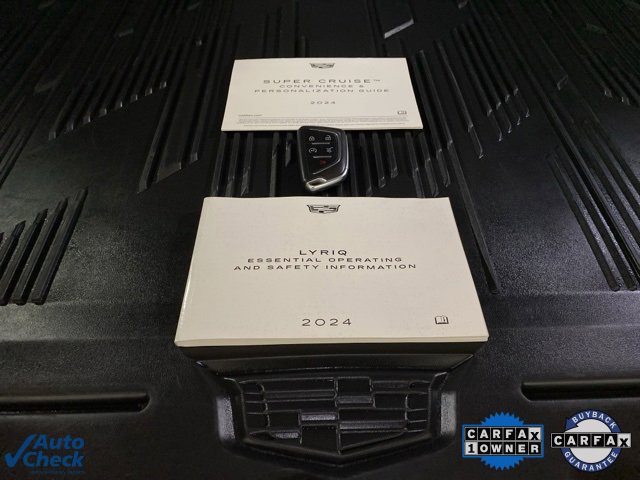 Used 2024 Cadillac Lyriq Luxury image 98