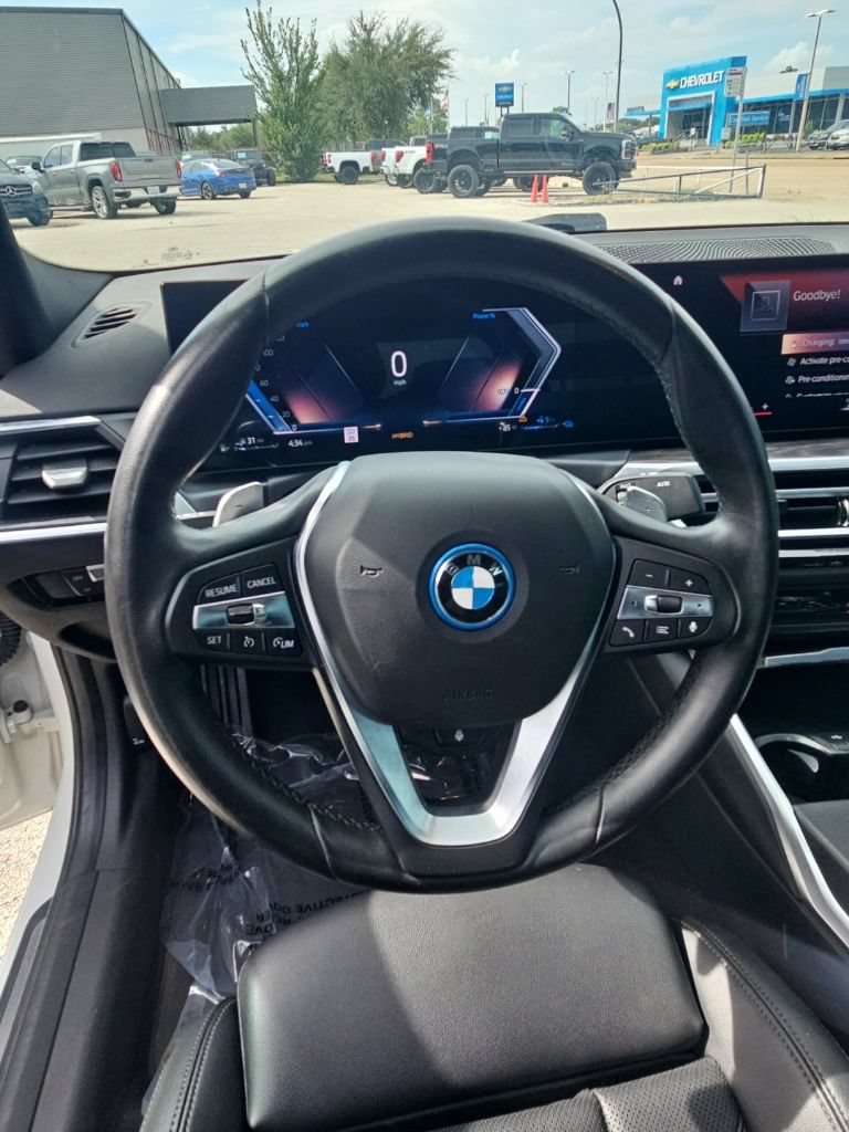Used 2024 BMW 330e xDrive AWD/4WD image 13