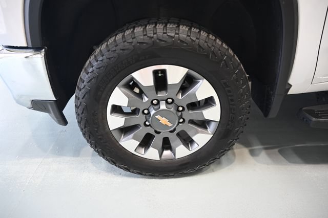 Used 2022 Chevrolet Silverado 2500 LT w/ Convenience Package AWD/4WD image 29
