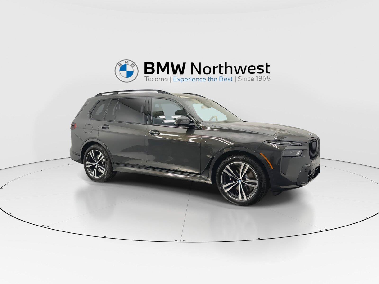 New 2027 BMW X7 xDrive40i w/ M Sport Package AWD/4WD image 6