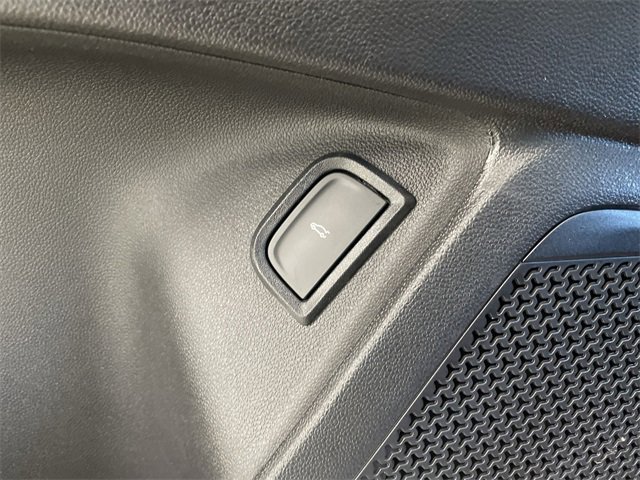 New 2025 Chevrolet Blazer EV LT image 25