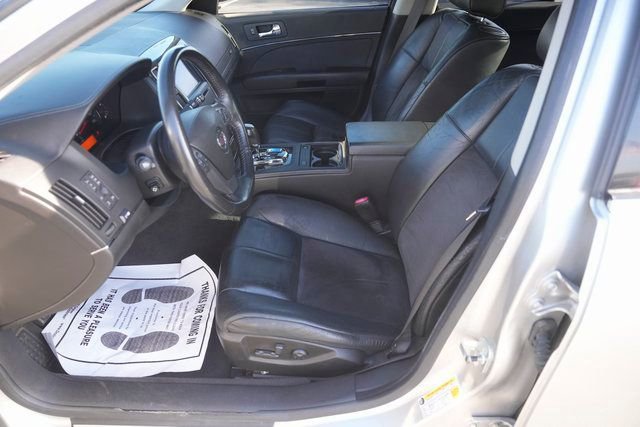 Used 2006 Cadillac STS V image 9
