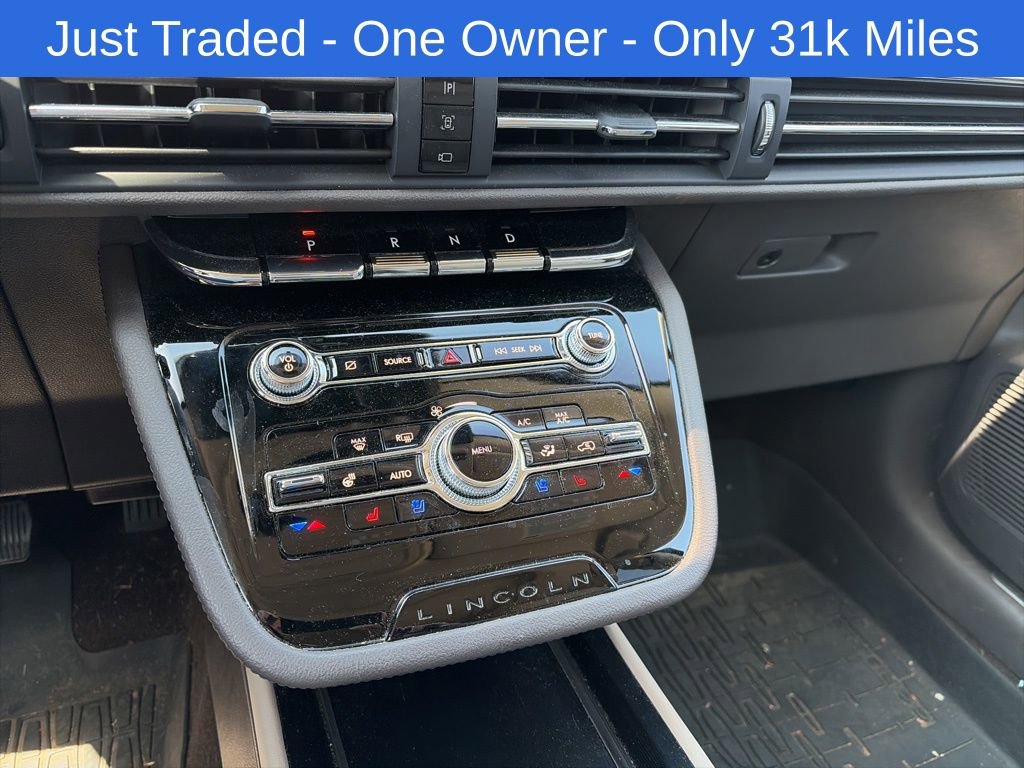 Used 2022 Lincoln Corsair FWD w/ Premium Package image 9