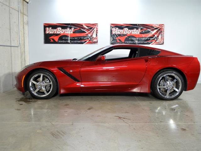 Used 2015 Chevrolet Corvette Stingray Coupe w/ 2LT Preferred Equipment Group image 24