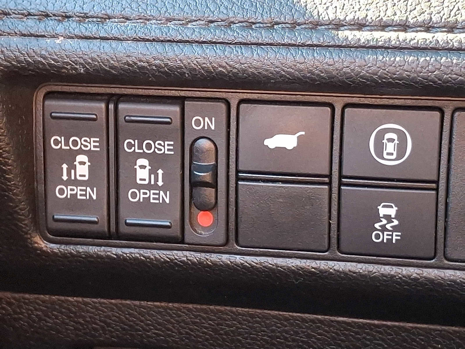 Used 2023 Honda Odyssey Sport image 23