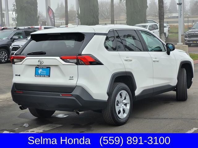 Used 2024 Toyota RAV4 LE image 5