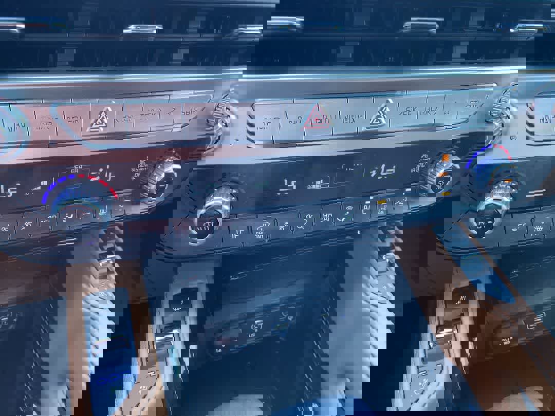 Used 2023 Kia Telluride EX X-Line image 19