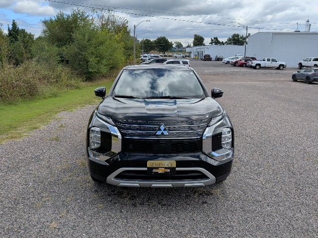 Used 2024 Mitsubishi Outlander SE image 8