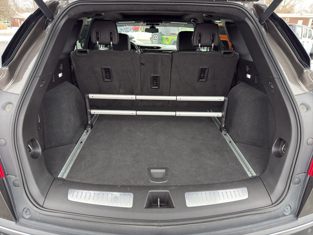 Used 2019 Cadillac XT5 Platinum image 39