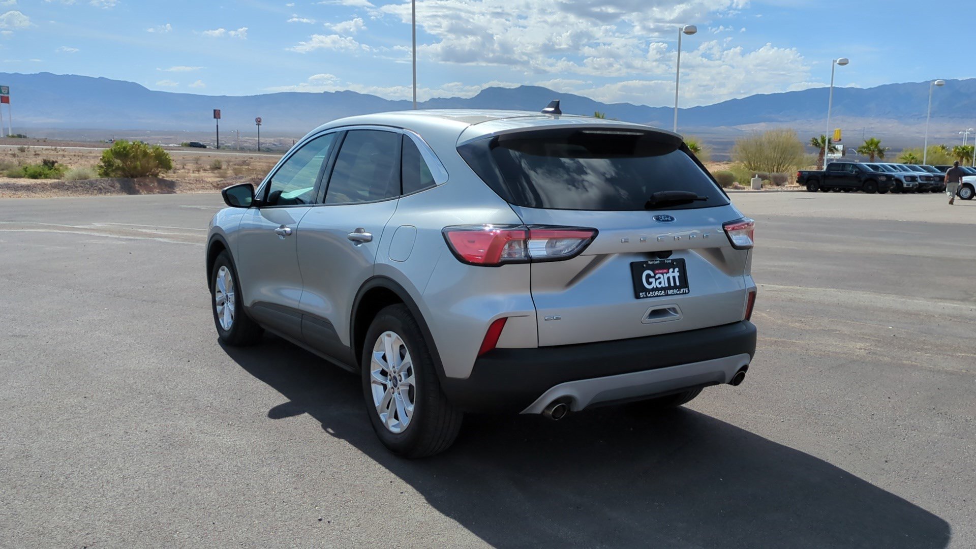 Used 2022 Ford Escape SE w/ Convenience Package image 6