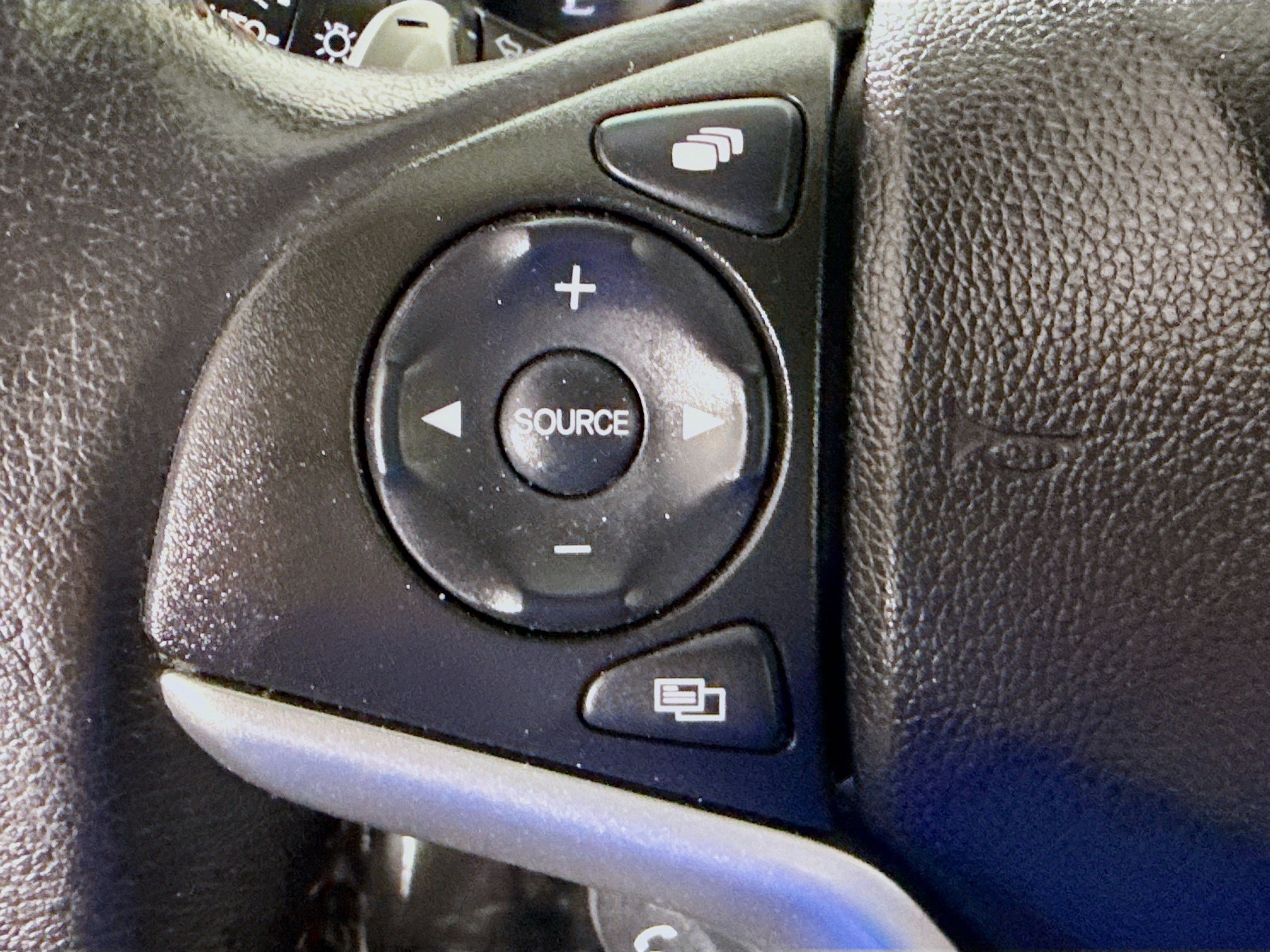 Used 2018 Honda Fit Sport image 14